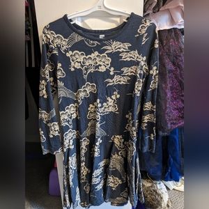 Gorgeous barely worn size 6 Tea Collection dress